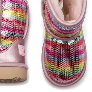 Girls Ugg boots Authentic size 3